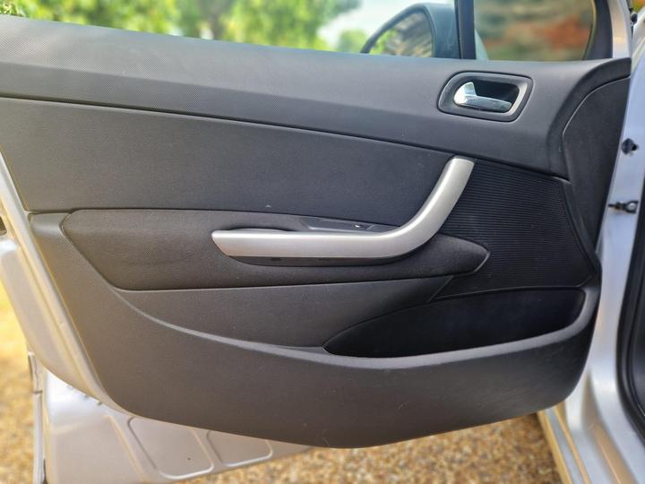 Peugeot 308 - 1.6 VTi S 5dr - New in stock and ready to go - Image 30