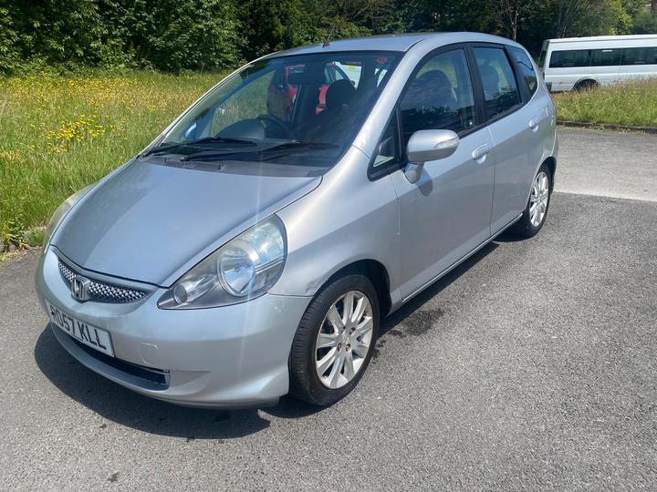 Honda Jazz - 1.4 i-DSI SE 5dr - Low miles, long MOT, 2 x keys - Image 3