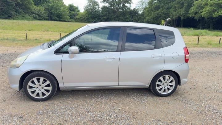 Honda Jazz - 1.4 i-DSI SE 5dr - Image 3