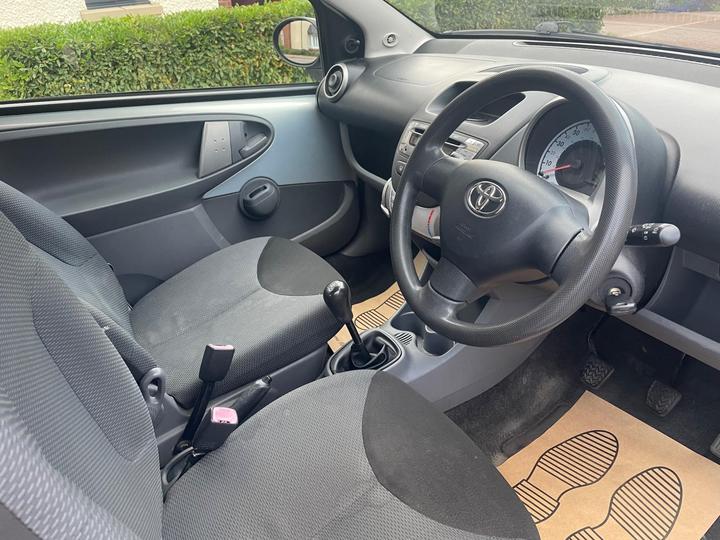Toyota AYGO - 1.0 VVT-i + Euro 4 3dr - LONG MOT! - Image 14