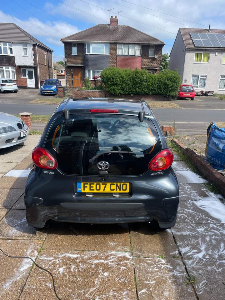 Toyota AYGO - 1.0 VVT-i + Euro 4 5dr - Image 4