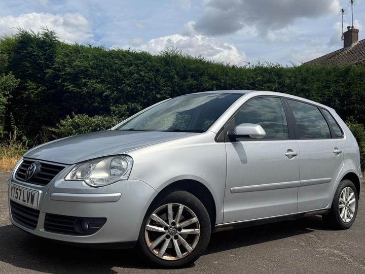 Volkswagen Polo - 1.2 S 5dr - 13 MAIN DEALER SVC, 1 PREV OWN - Image 3