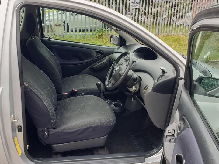 Toyota Yaris - 1.0 VVT-i T3 3dr - PART EXCHANGE CLEARANCE - Image 8
