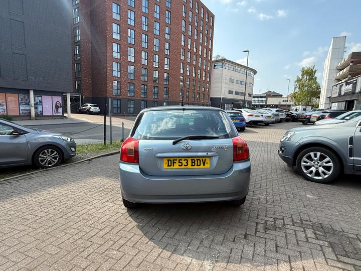 Toyota Corolla - 1.4 VVT-i T2 5dr - Great first time car - Image 6
