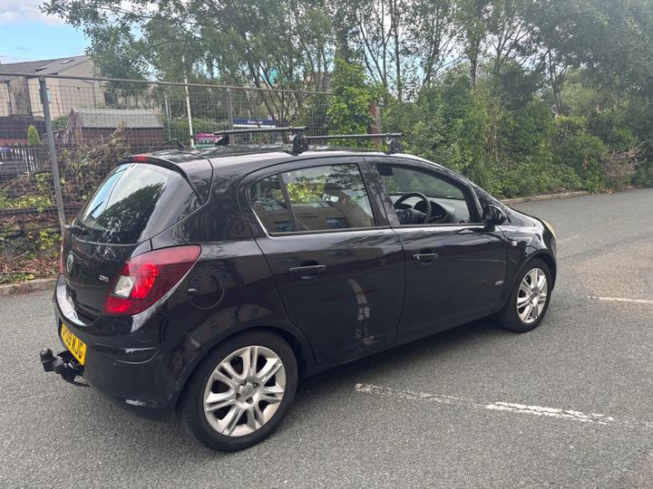 Vauxhall Corsa - 1.3 CDTi 16v Design 5dr (a/c) - LONG MOT LOW TAX BAND GOOD MPG - Image 2
