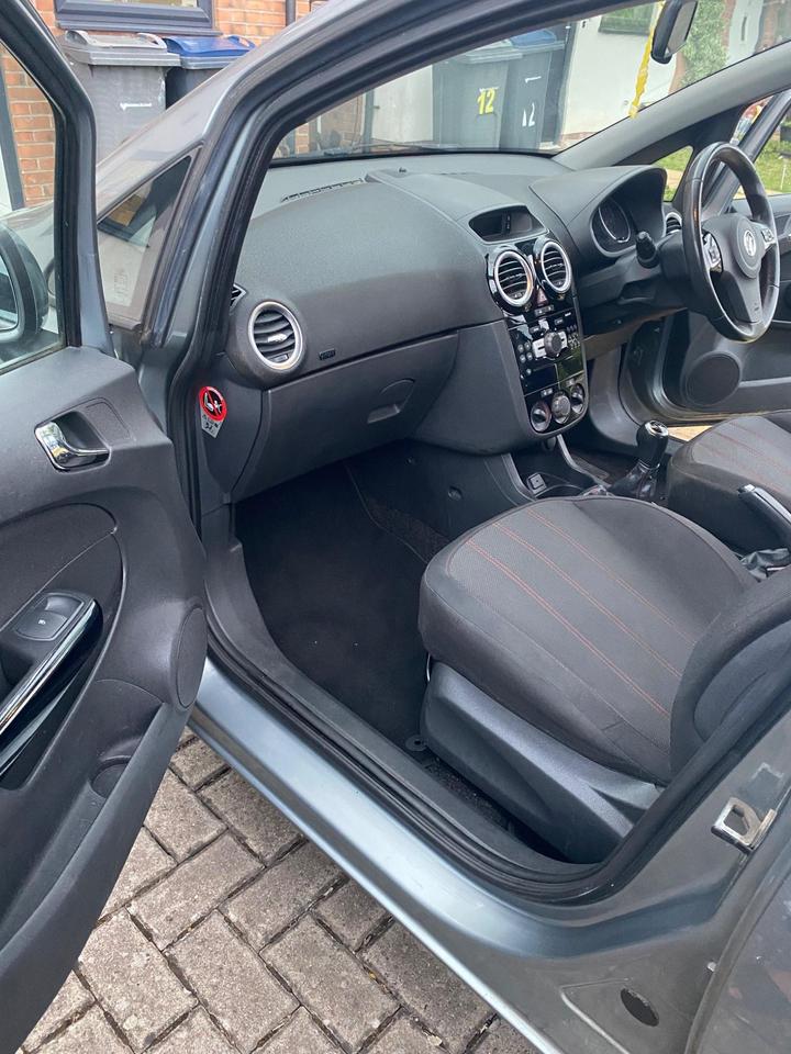 Vauxhall Corsa - 1.2 16V SXi Euro 5 5dr (A/C) - Good little car- quick sale! - Image 15