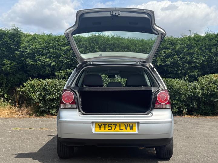 Volkswagen Polo - 1.2 S 5dr - 13 MAIN DEALER SVC, 1 PREV OWN - Image 7