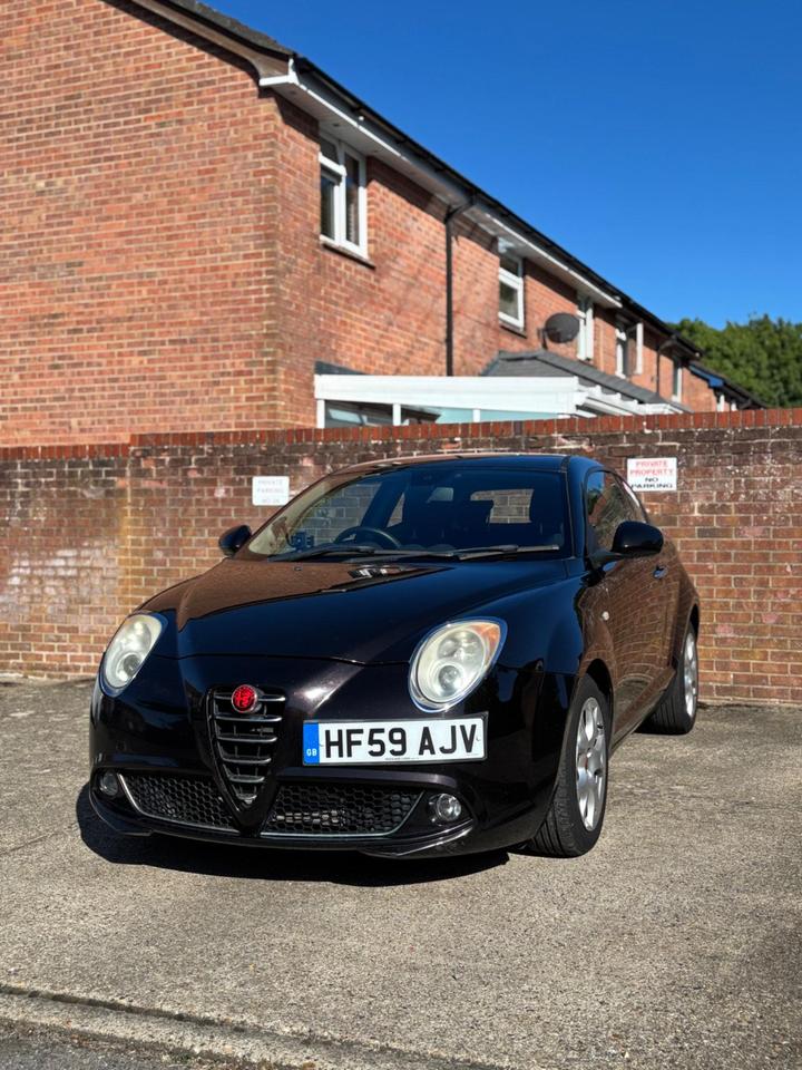 Cheap Alfa Romeo MiTo - 1.3 JTDM Lusso Euro 4 3dr - Great condition, Good on fuel. for sale in Bournemouth, Dorset