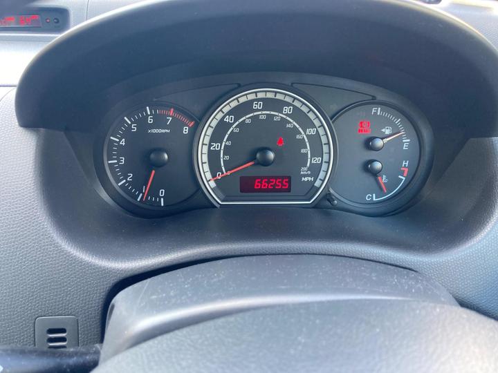 Suzuki Swift - 1.3 GL 3dr - Ideal for new drivers! - Image 7