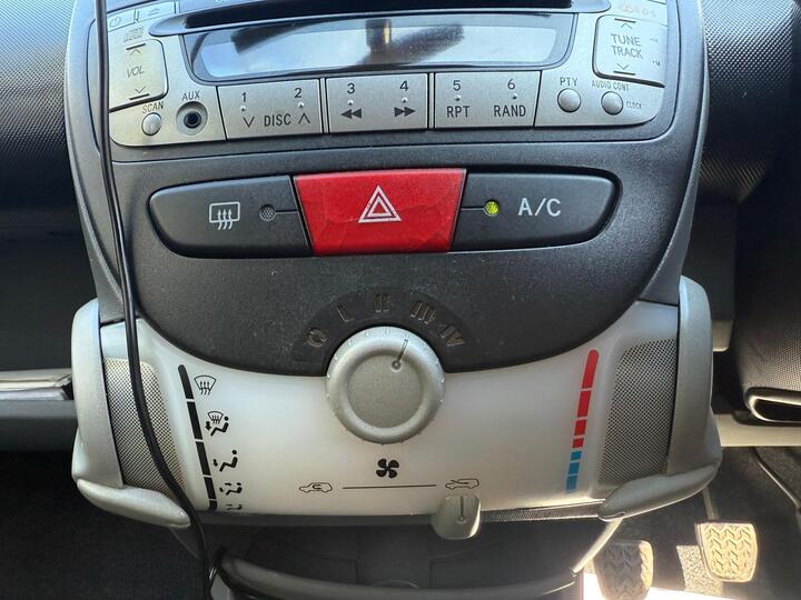 Citroen C1 - 1.0i Rhythm Euro 4 5dr - Ulez compliant*ideal first car - Image 20