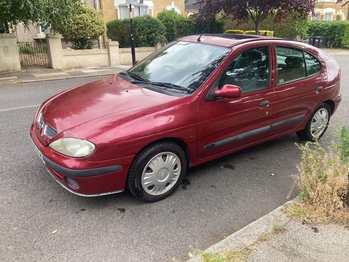 Renault Megane - 1.6 16v Alize 5dr - ulez 50k genuine year mot - Image 11