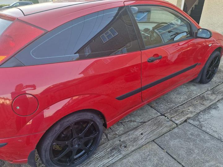 Cheap Ford Focus - 2.0i 16v Zetec 3dr - 2003 ford focus, for sale in Derby, Derbyshire