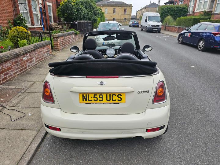 MINI Convertible - 1.6 Cooper Euro 4 2dr - Image 3
