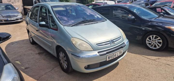 Cheap Citroen Xsara Picasso - 2.0 HDi Exclusive 5dr - WE CAN DELIVER CAR SAME DAY for sale in Northampton, Northamptonshire