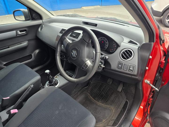Suzuki Swift - 1.3 GL 5dr - low mileage excellent runner - Image 11