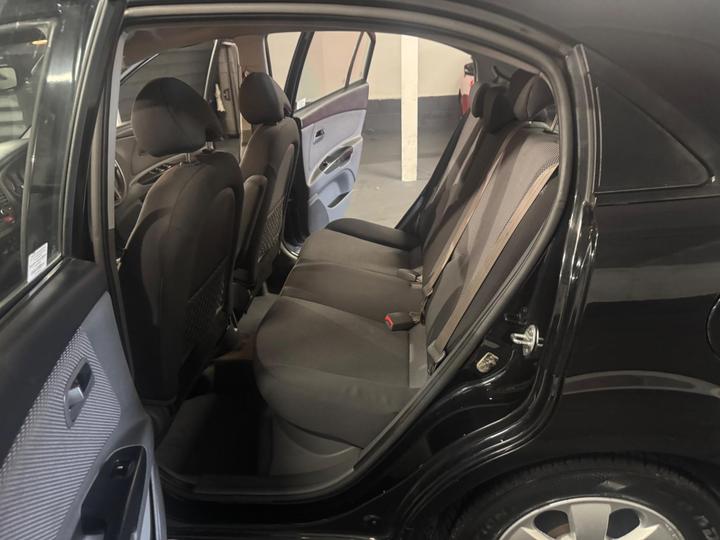 Kia Rio - 1.4 Domino 5dr - ULEZ + PART EX GOLD. - Image 16