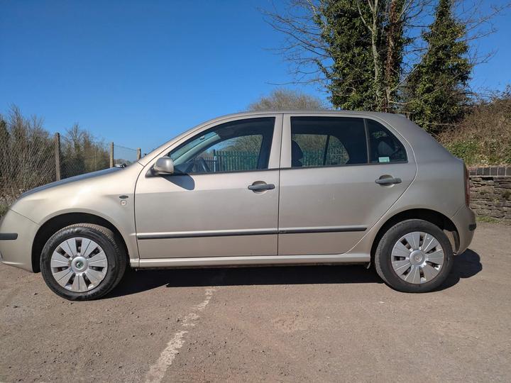 Skoda Fabia - 1.4 16V Ambiente 5dr - low miles 62k with fsh - Image 7
