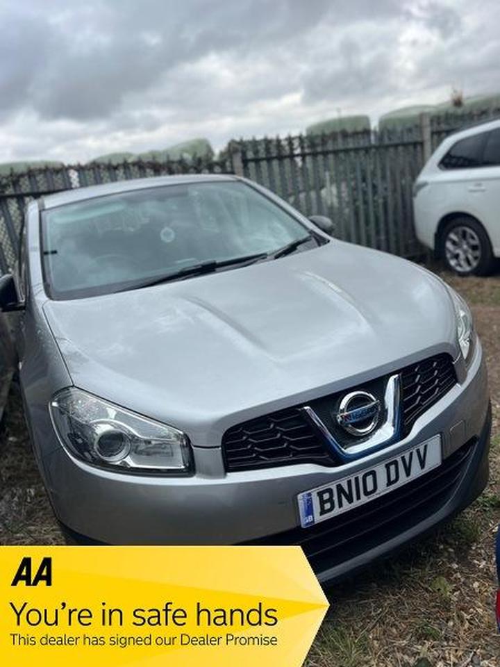 Cheap Nissan Qashqai - 1.6 Visia 2WD Euro 4 5dr for sale in Shefford, Bedfordshire