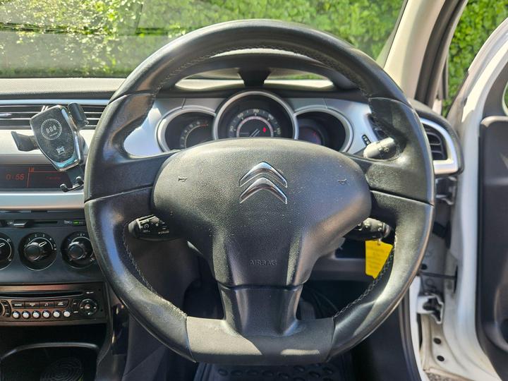 Citroen C3 - 1.4i VTR+ Euro 5 5dr - LONG MOT|JUST SERVICED|ULEZ - Image 16