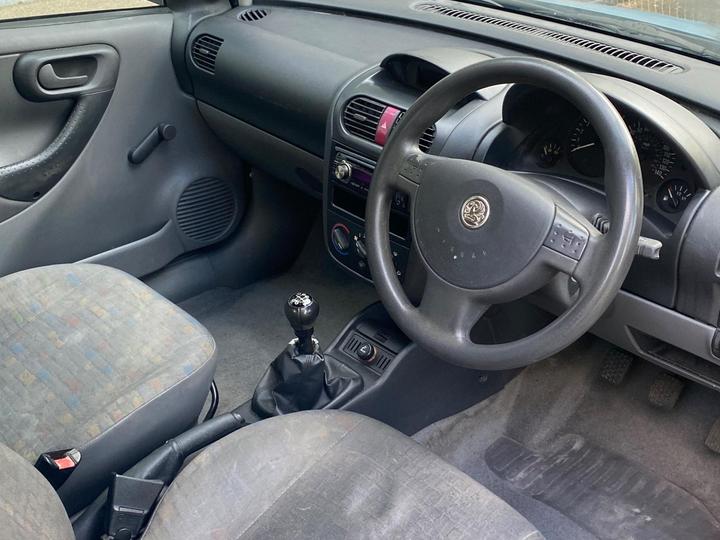 Vauxhall Corsa - 1.2i 16v Club 3dr - Image 20