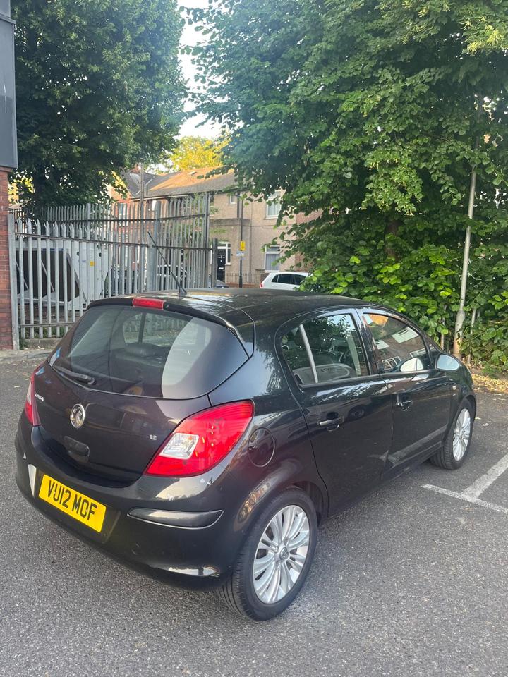 Vauxhall Corsa - 1.2i ecoFLEX 16V SE Euro 5 (s/s) 5dr - Image 4