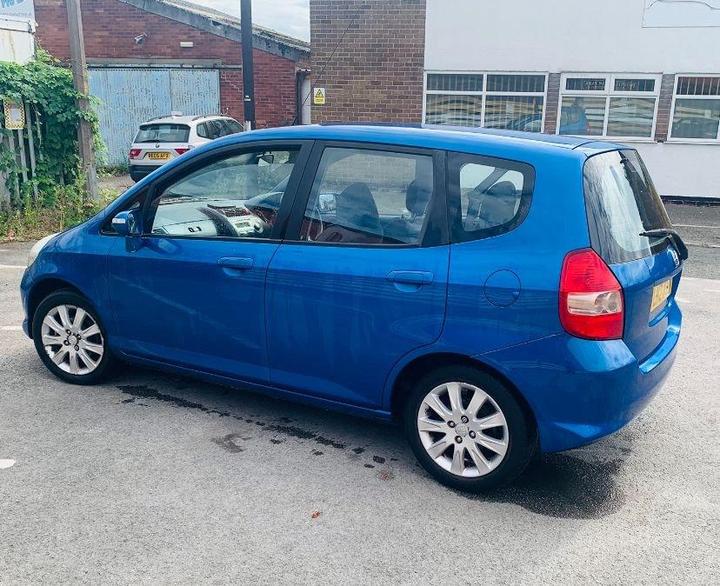 Honda Jazz - 1.4 i-DSI SE 5dr - MILEAGE ONLY 64405 - Image 8
