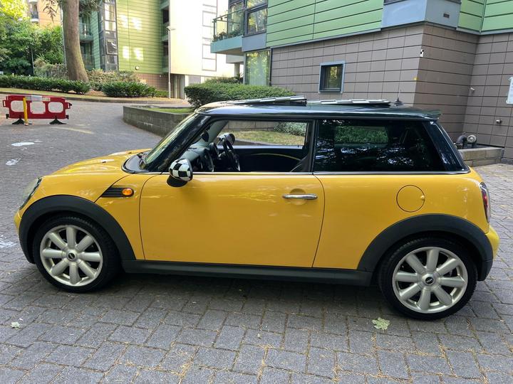 MINI Hatch - 1.6 Cooper Euro 4 3dr - Image 11