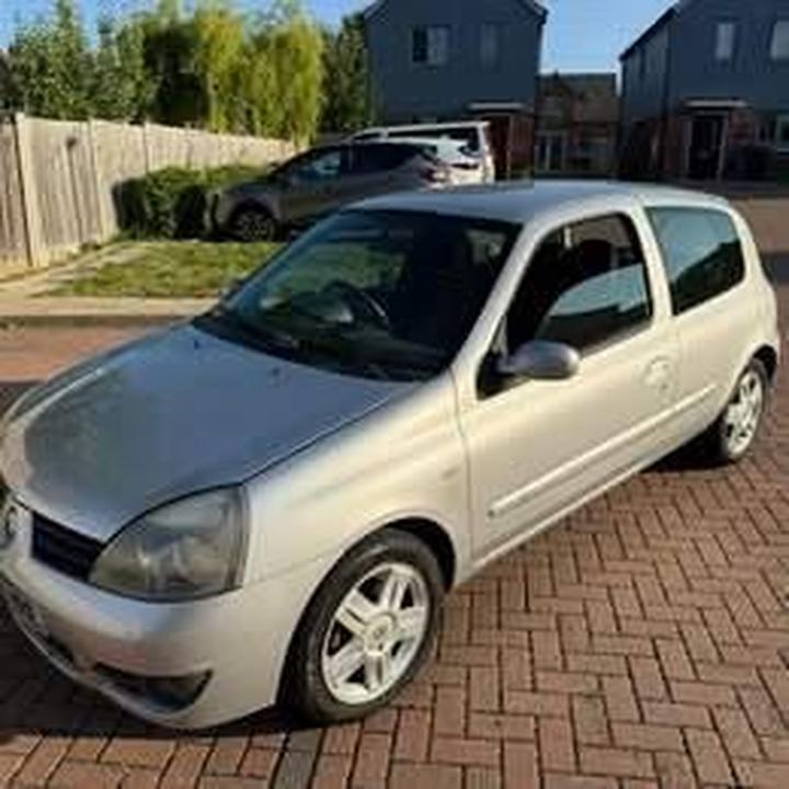 Cheap Renault Clio - 1.2 Campus Sport I-Music 3dr - LOW MILES/12 MONTHS MOT/ULEZ for sale in High Wycombe, Buckinghamshire