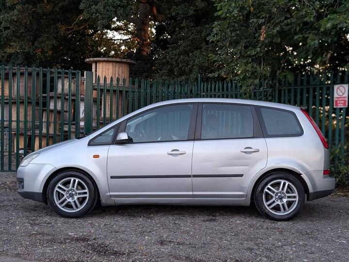 Ford Focus C-Max - 1.6 16v Zetec 5dr - JUST SERVICED*LOVELY SPEC*ULEZ - Image 9