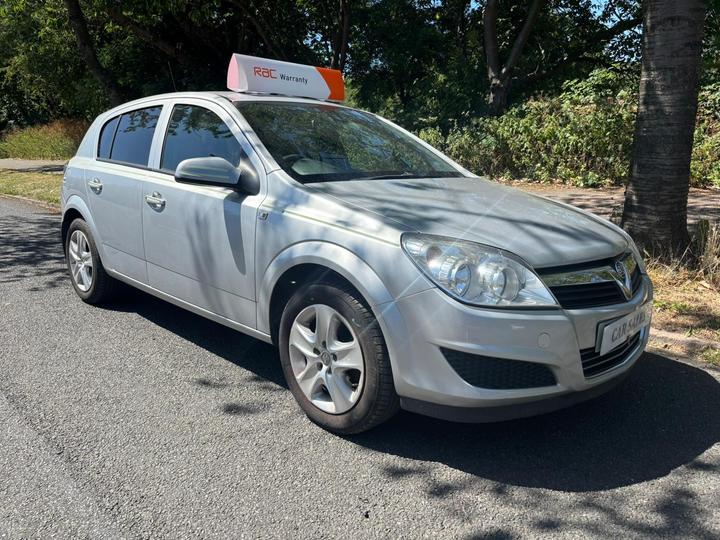 Cheap Vauxhall Astra - 1.4i 16v Active 5dr - IMMACULATE✔️12MOT✔️FULLSERVICE for sale in Leicester, Leicestershire