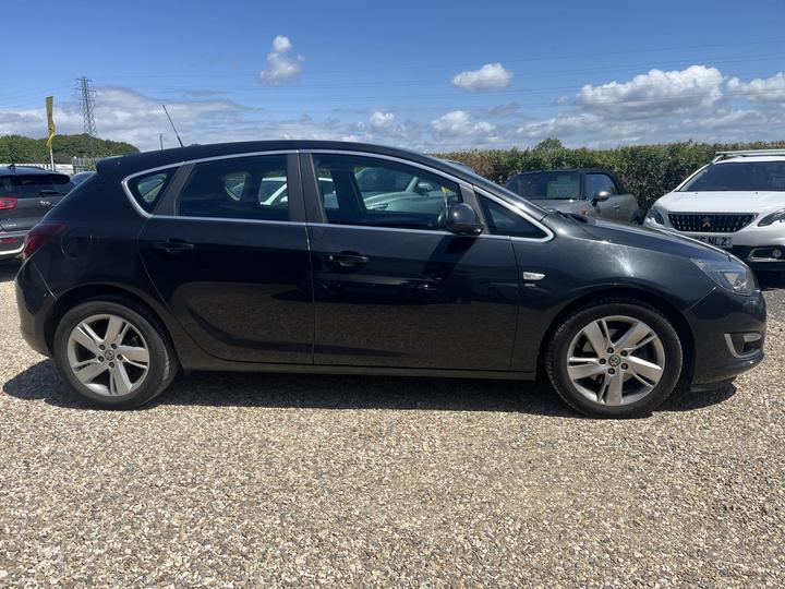 Vauxhall Astra - 1.7 CDTi ecoFLEX SRi Euro 5 (s/s) 5dr - PX Bargain, £20 Tax, Long MOT - Image 5