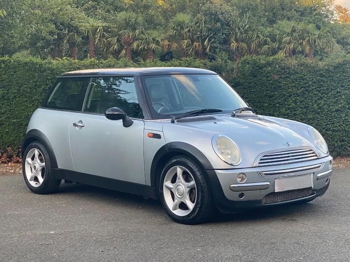 MINI Hatch - 1.6 Cooper Euro 3 3dr - Image 6