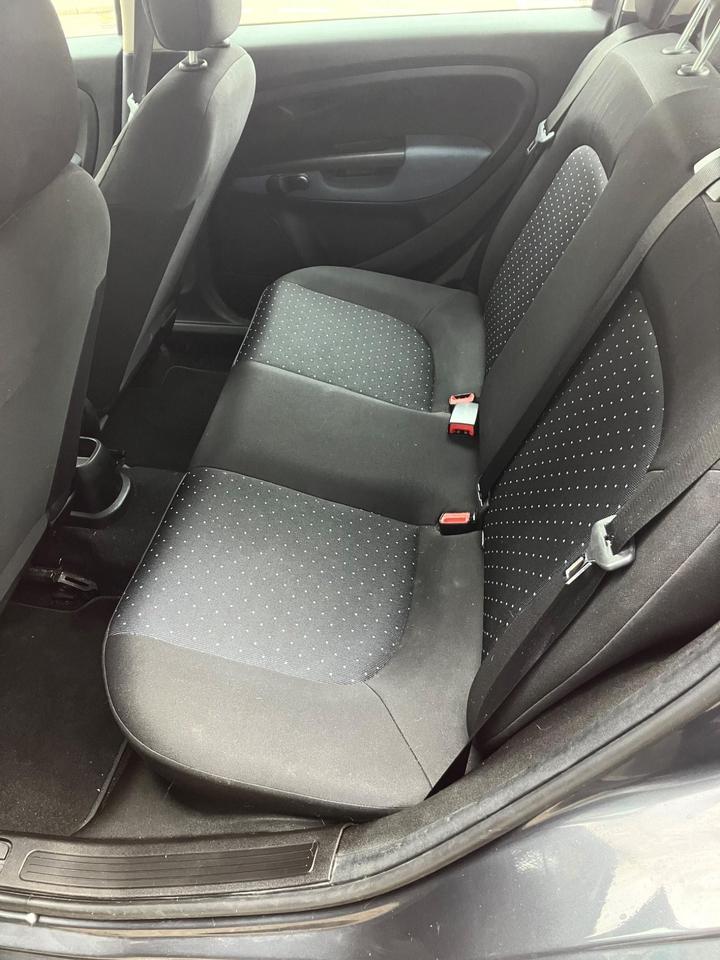 Fiat Grande Punto - 1.2 Active 5dr - Owned by my family from new - Image 15