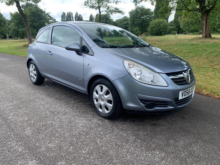 Cheap Vauxhall Corsa - 1.2i 16v Club 3dr - ELDERLY OWNER, 40000 MILES FSH for sale in Liverpool, Merseyside