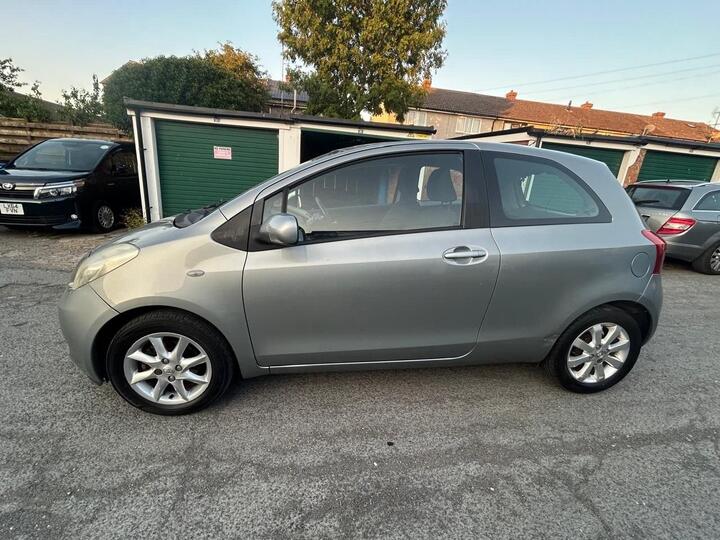 Toyota Yaris - 1.3 VVT-i TR 3dr - Image 7