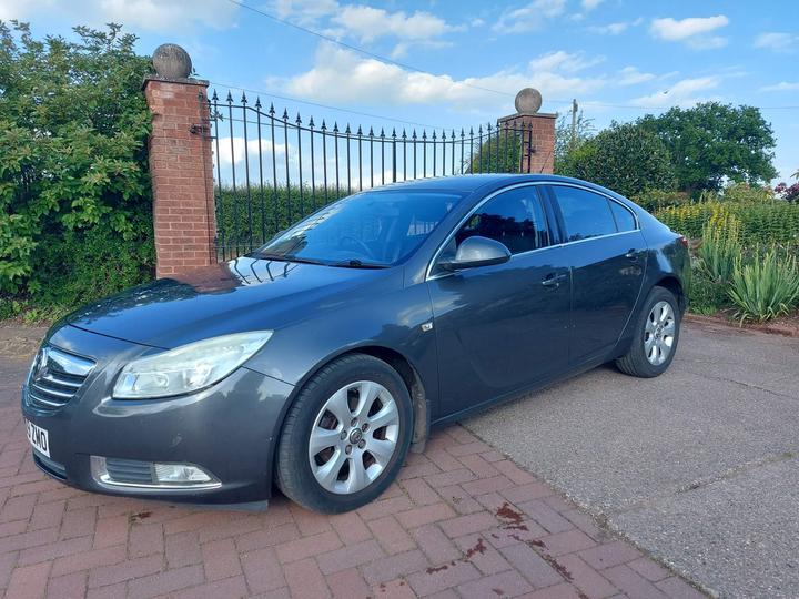 Cheap Vauxhall Insignia - 2.0 CDTi Exclusiv Euro 5 5dr - 2 Keys, long mot March 2026 for sale in Stafford, Staffordshire