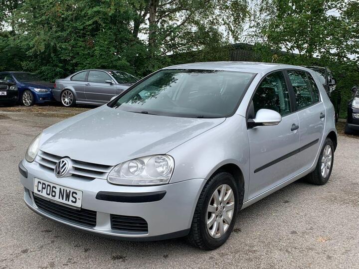 Volkswagen Golf - 1.9 TDI SE 5dr - Image 2