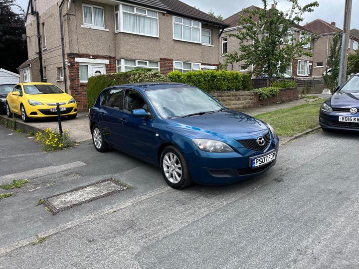 Cheap Mazda Mazda3 - 1.6 TS2 5dr - LOW MILEAGE + 1 FORMER KEEPER! for sale in Bradford, West Yorkshire