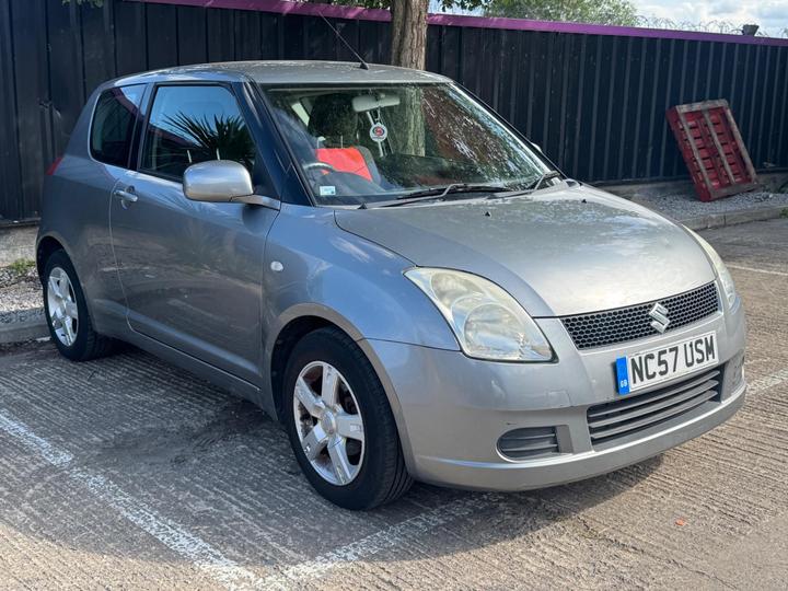Suzuki Swift - 1.3 GL 3dr - LONG MOT|CLEAN CAR|GOOD RUNNER - Image 8