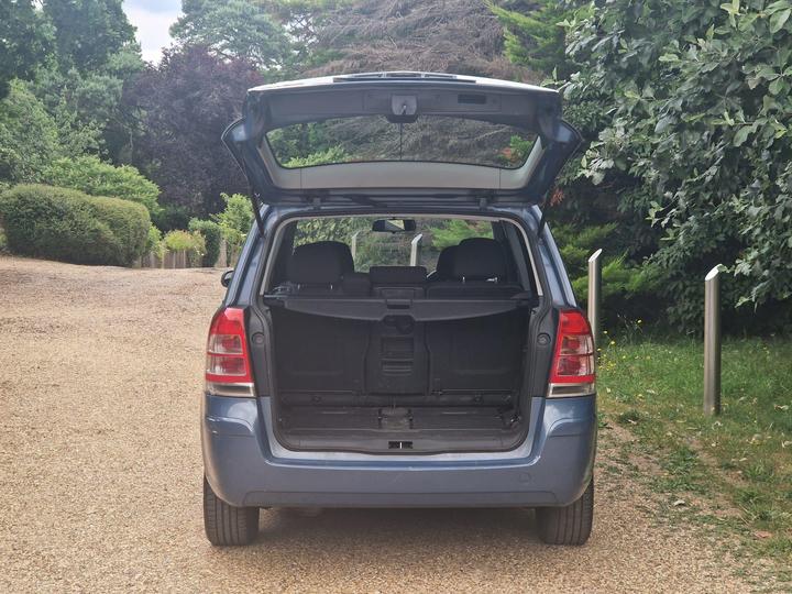 Vauxhall Zafira - 1.6 Life Euro 4 5dr - New in stock and ready to go - Image 42