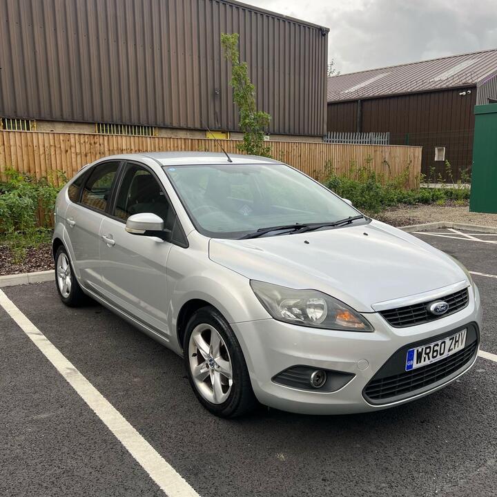 Cheap Ford Focus - 1.6 Zetec 5dr for sale in Keighley, West Yorkshire