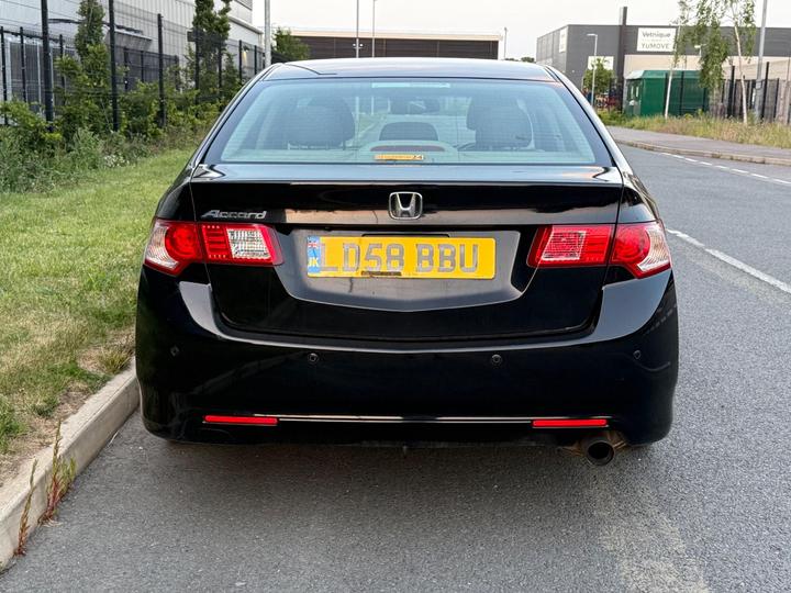 Honda Accord - 2.0 i-VTEC EX Auto Euro 5 4dr - Image 6