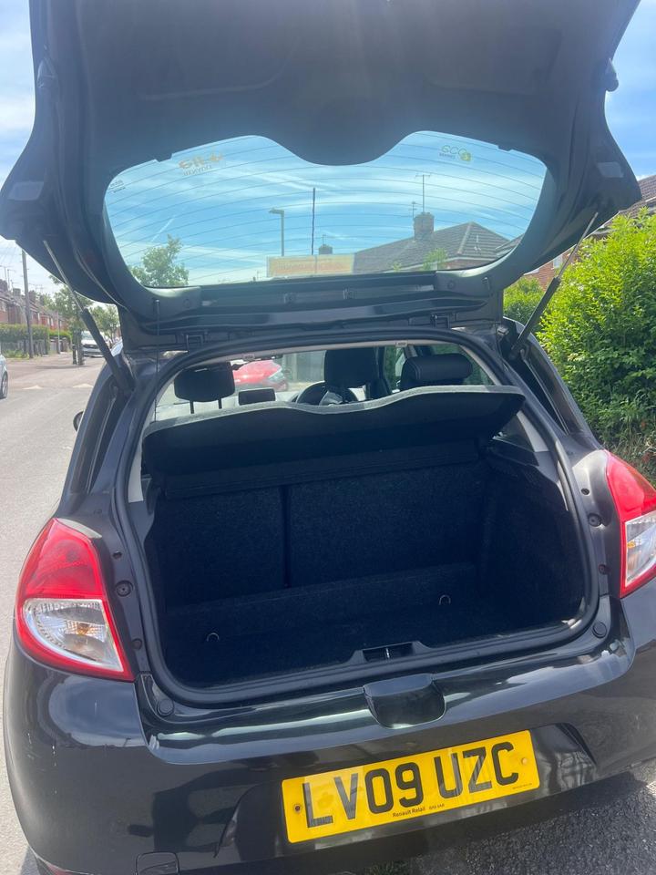 Renault Clio - 1.2 Dynamique Euro 4 5dr - LADY OWN 2 years - Image 5