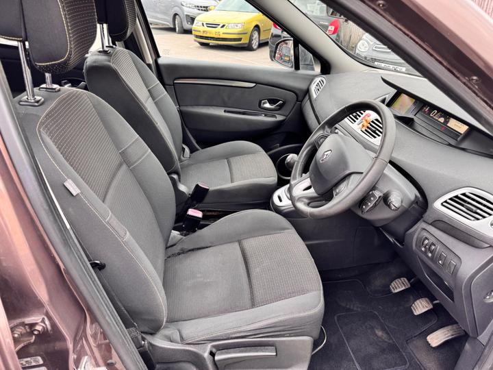 Renault Grand Scenic - 1.5 dCi Dynamique TomTom Euro 5 5dr - 7 SEATS+SERVICE HISTORY - Image 12