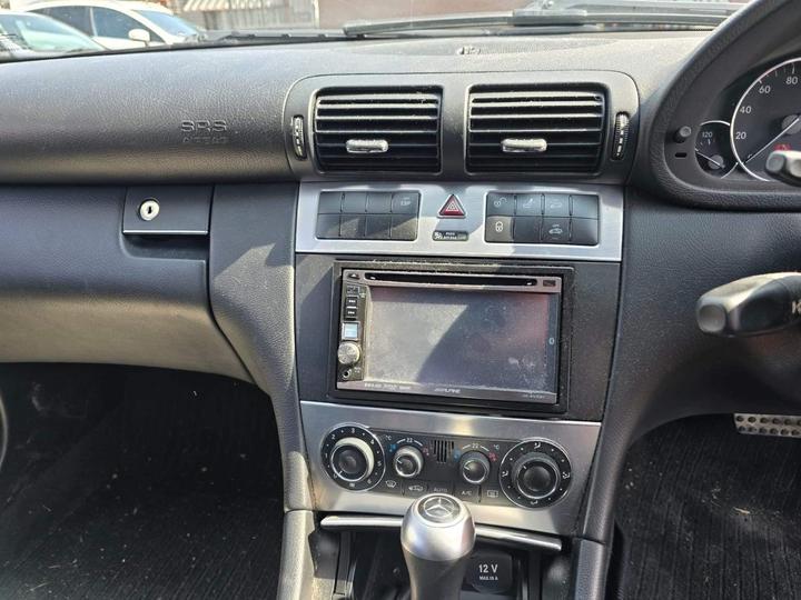 Mercedes-Benz C Class - 1.8 C180 Kompressor Avantgarde SE 4dr - Image 13