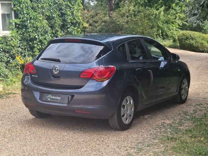 Vauxhall Astra - 1.4 16v Exclusiv Euro 5 5dr - New in stock and ready to go - Image 44