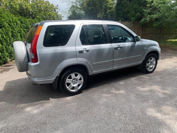 Honda CR-V - 2.0 i-VTEC Executive 5dr - 12 month mot. ulez - Image 2