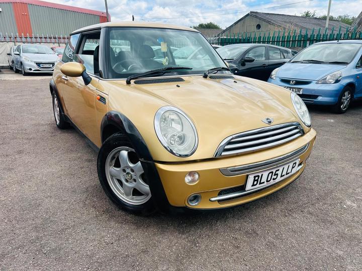 Cheap MINI Hatch - 1.6 One Euro 4 3dr - Great condition for sale in Brierley Hill, West Midlands