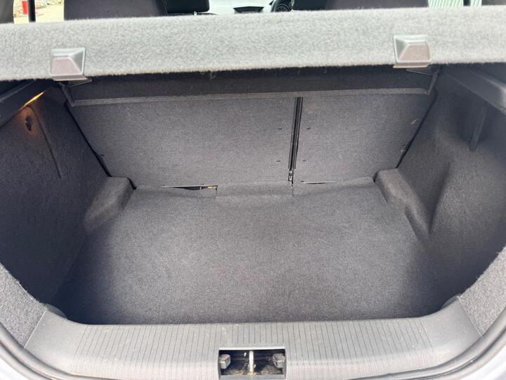 Vauxhall Astra - 1.4i 16v Breeze 5dr - ULEZ|NEW 1 YEAR MOT|2 OWNERS - Image 10