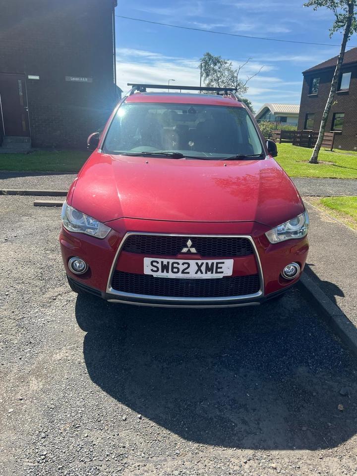Cheap Mitsubishi Outlander - 2.2 DI-D GX4 4WD Euro 5 5dr - vehicle runs and drives for sale in Dunfermline, Fife